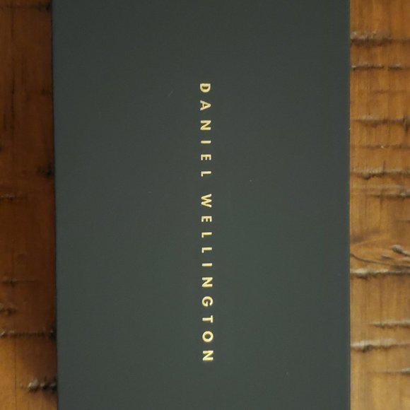 Daniel Wellington Petite Cornwall 28mm